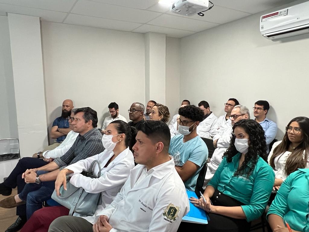 REUNIÃO GERAL DA EQUIPE MÉDICA